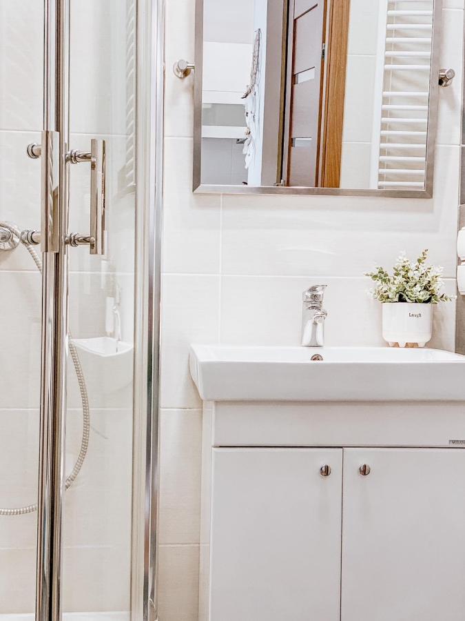 Apartamenty Flat White Ruczajowa Зелена Гура Екстер'єр фото